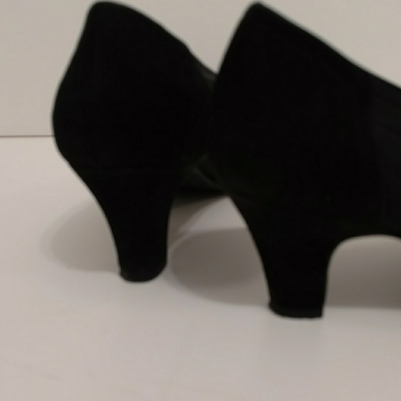 Black Comfort Pumps Suede Look Velveteen with Bows - Picture 5 of 8